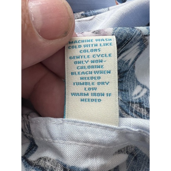 Caribbean Toucan Hawaiian Camp Shirt Men's Size L Blue Hibiscus Button Up NWT - Picture 9 of 9